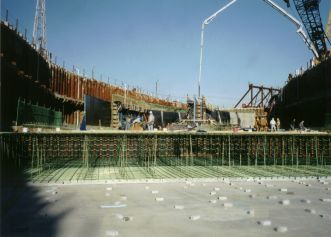 Bulkhead barrier, bulkheads, STAY-FORM® concrete forming
