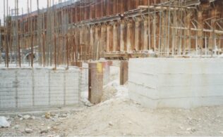 Bulkhead barrier, bulkheads, STAY-FORM® concrete forming