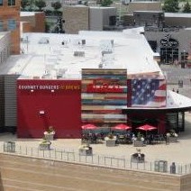 AMICO Successfully Implements APEX Architectural Mesh Products for Red Robin